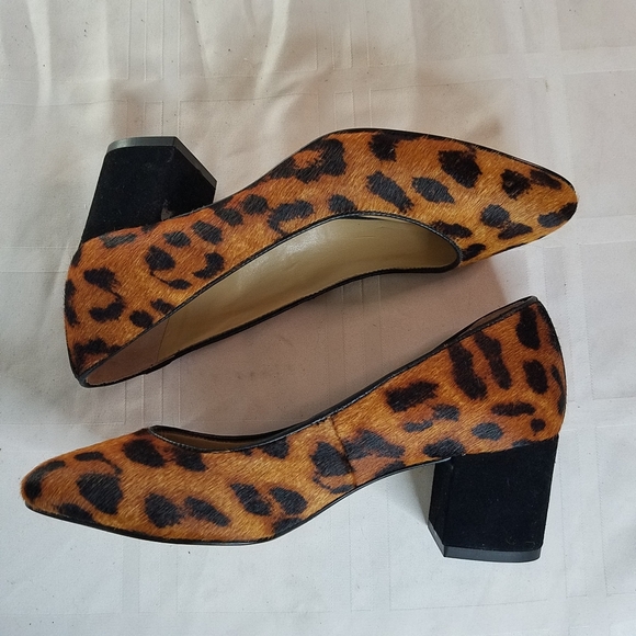 NWOT Talbots Faux Animal Print Heels - Picture 2 of 8